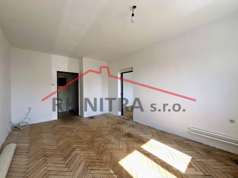 obývačka dvere.jpg